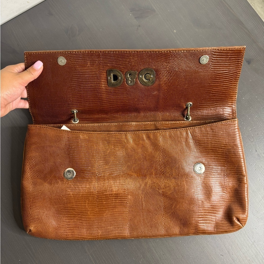 Dolce & Gabbana Brown Textured Leather Shoulder Bag with Dark Brown Handle - Picture 3 of 12